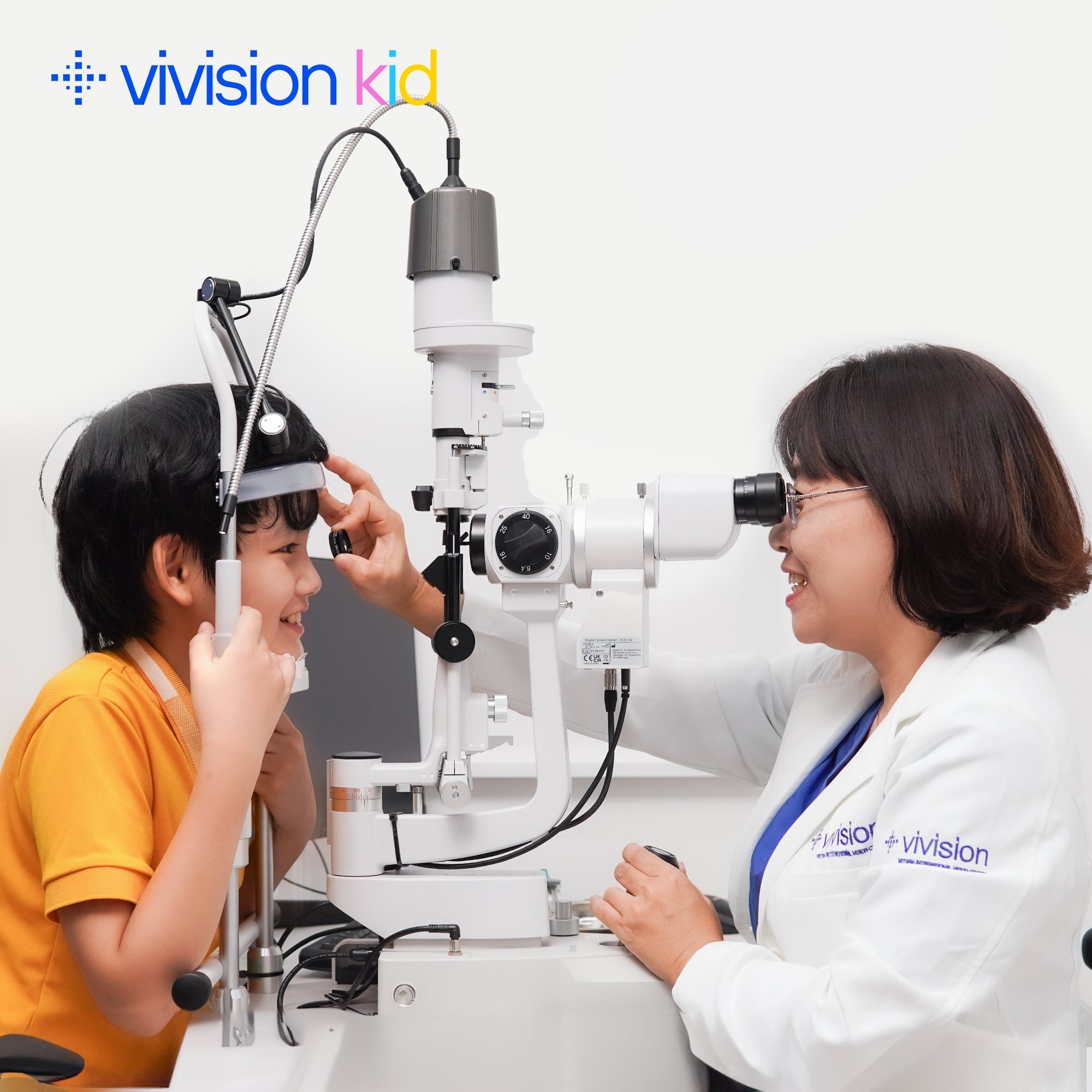 Bac-si-chau-kham-mat-tai-vivision-kid