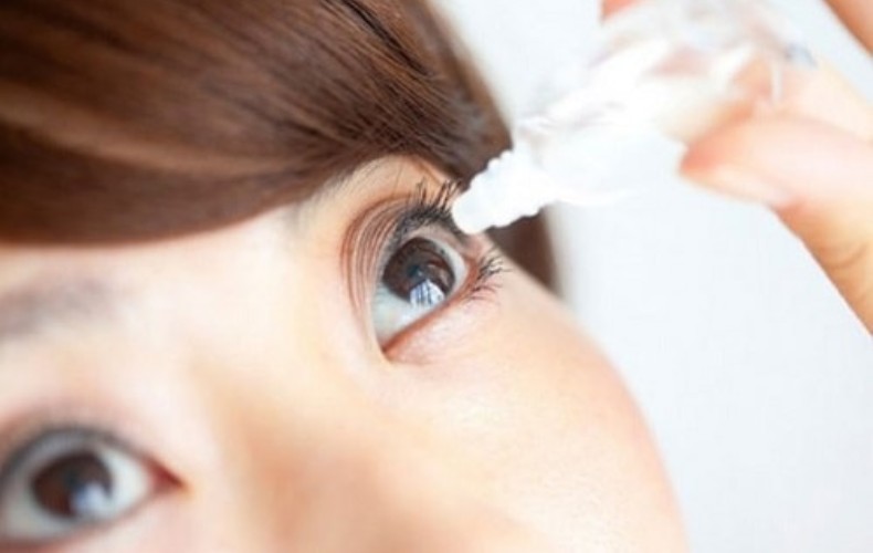 Cách kiểm tra lens còn trong mắt
