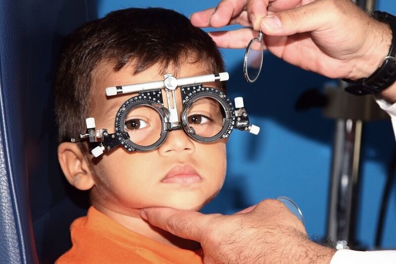 Quy trình thăm khám mắt loạn thị